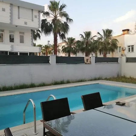 Comfortable 2 Villa *